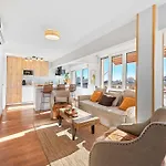 Apartment Merced Luxury