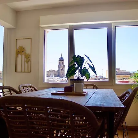 Apartament Merced Luxury